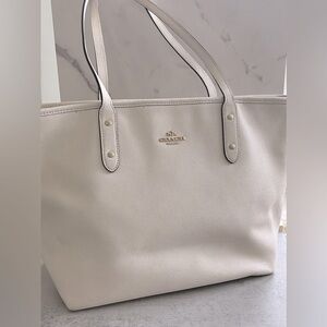 Coach White Tote Bag